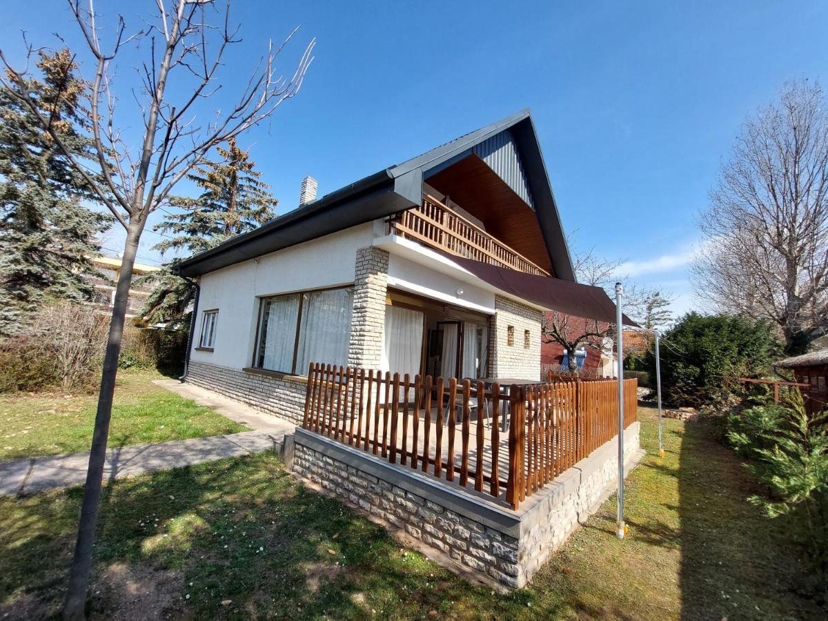 Parti Nyaralo Villa Balatonfured Exterior photo